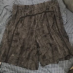 Lululemon men’s shorts size Large
